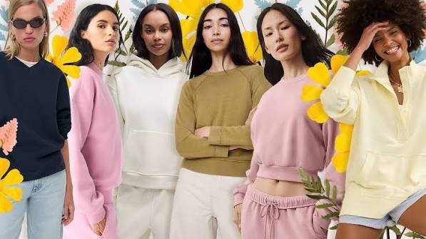 Hoodies & Sweatshirts